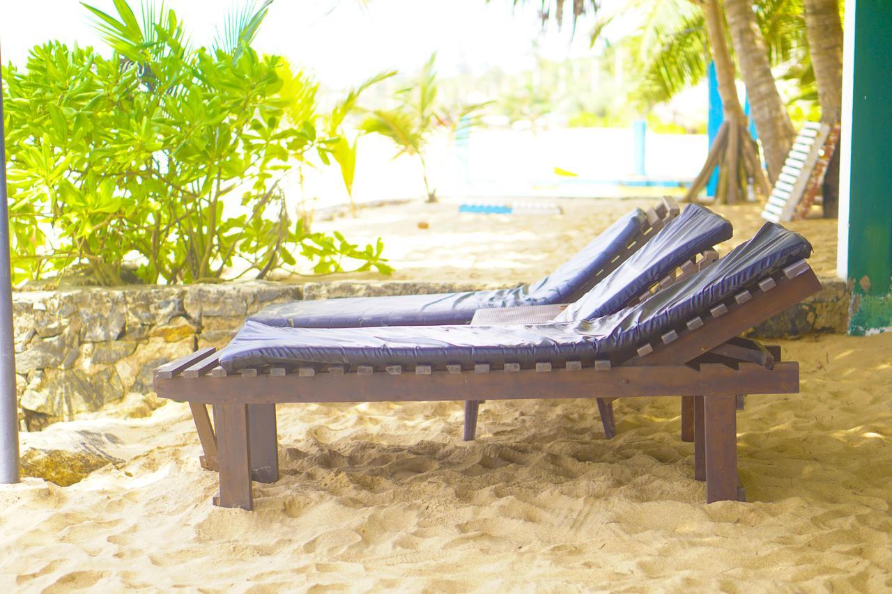 Panorama Rock Cafe Tangalle Exterior foto